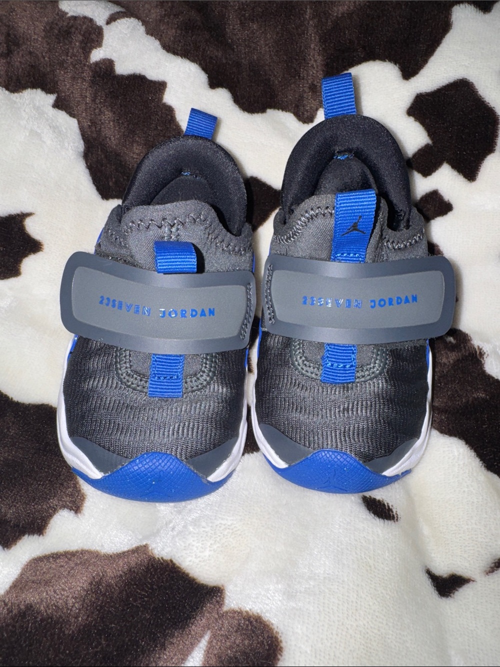 Jordan Toddler Gray and Royal Blue Hook-and-Loop Sneakers